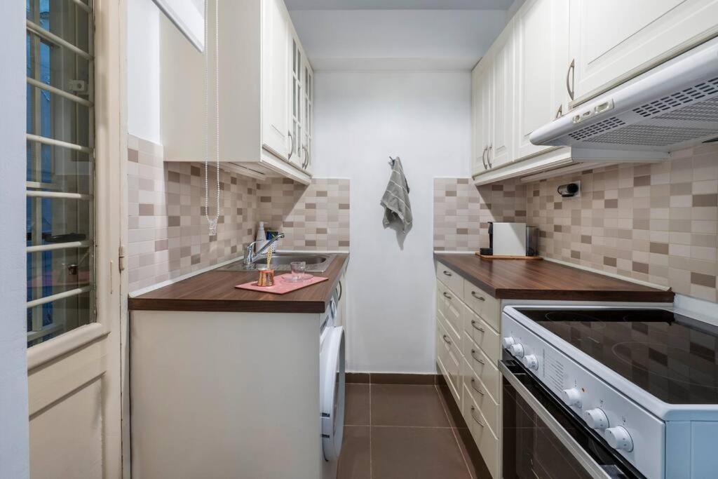 Апартаменти Brilliant 1Br Apt In Kolonaki Афіни Екстер'єр фото